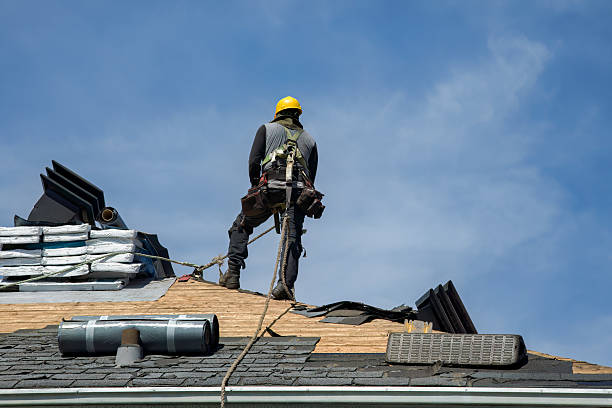 Professional Gutter Installation technician working in Pawtucket, RI